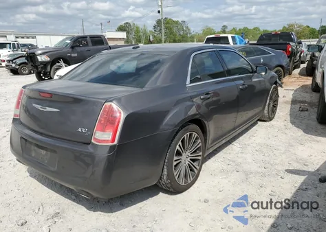 2013 Chrysler 300 S from USA, damaged, VIN 2C3CCABG4DH565622